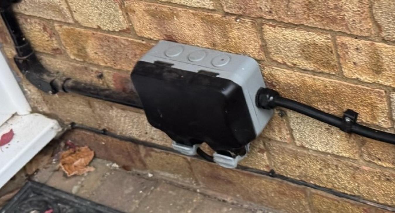 Outdoor Sockets